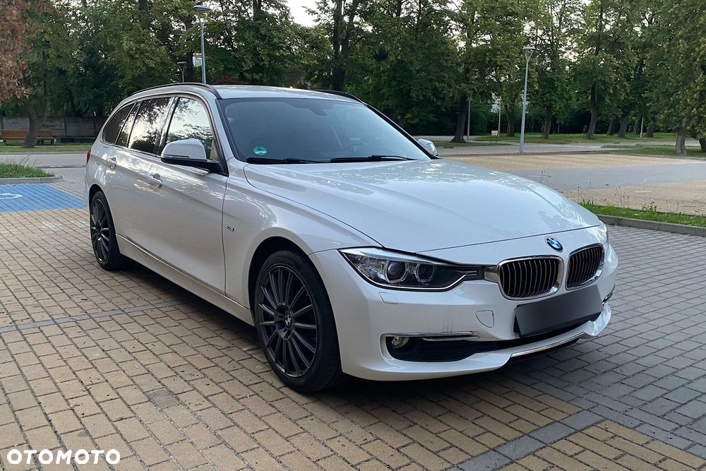 BMW Seria 3 - 23