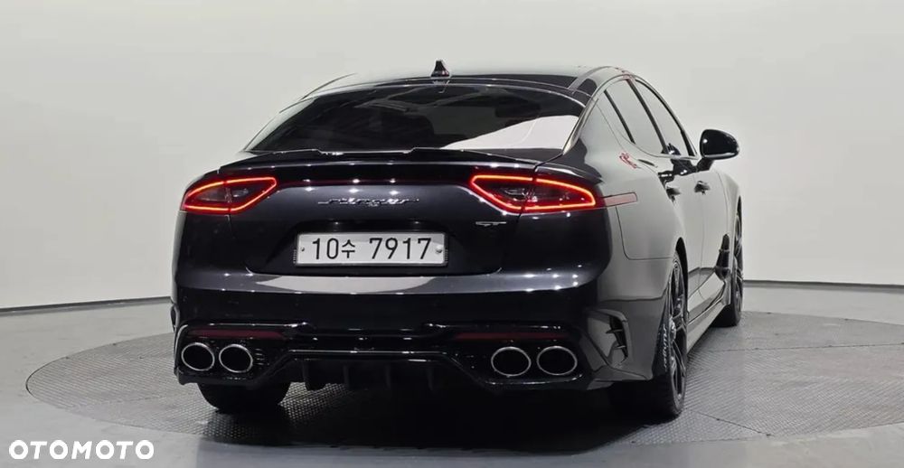 Kia Stinger 2.0 T-GDI L - 3