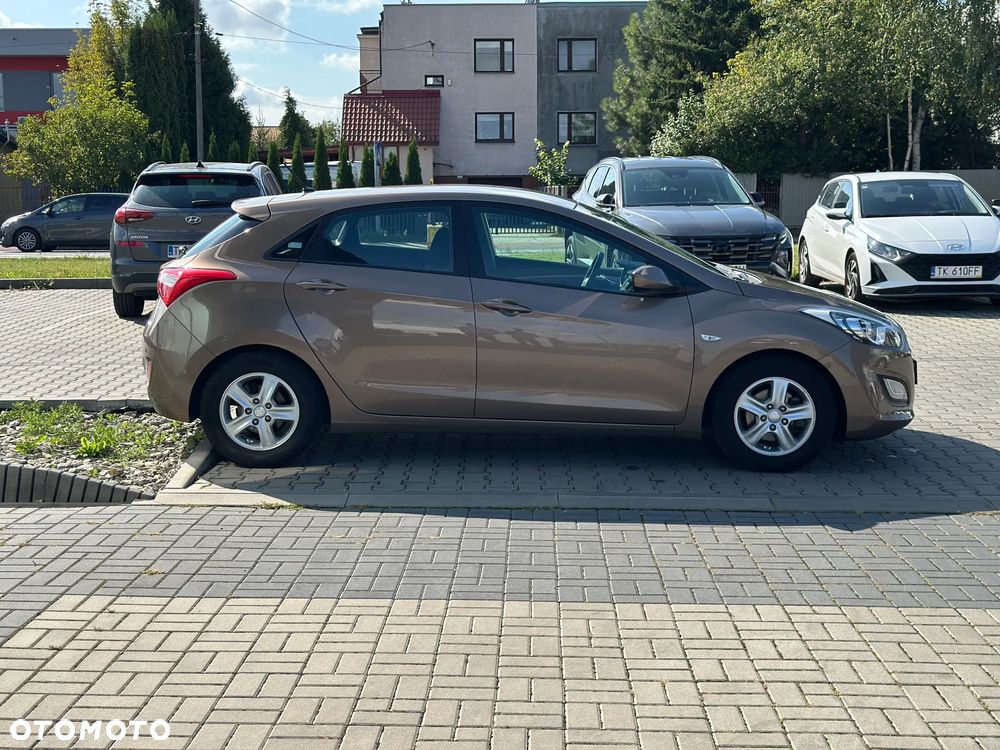 Hyundai i30 1.6 GDI Comfort - 4