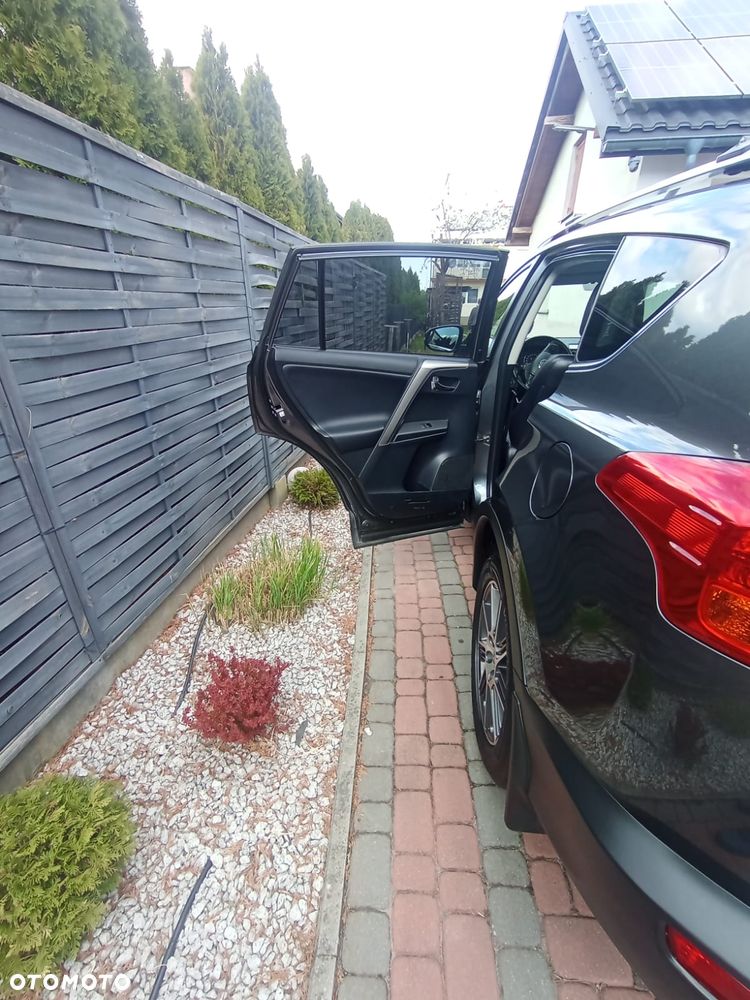 Toyota RAV4 2.0 D-4D Prestige - 27