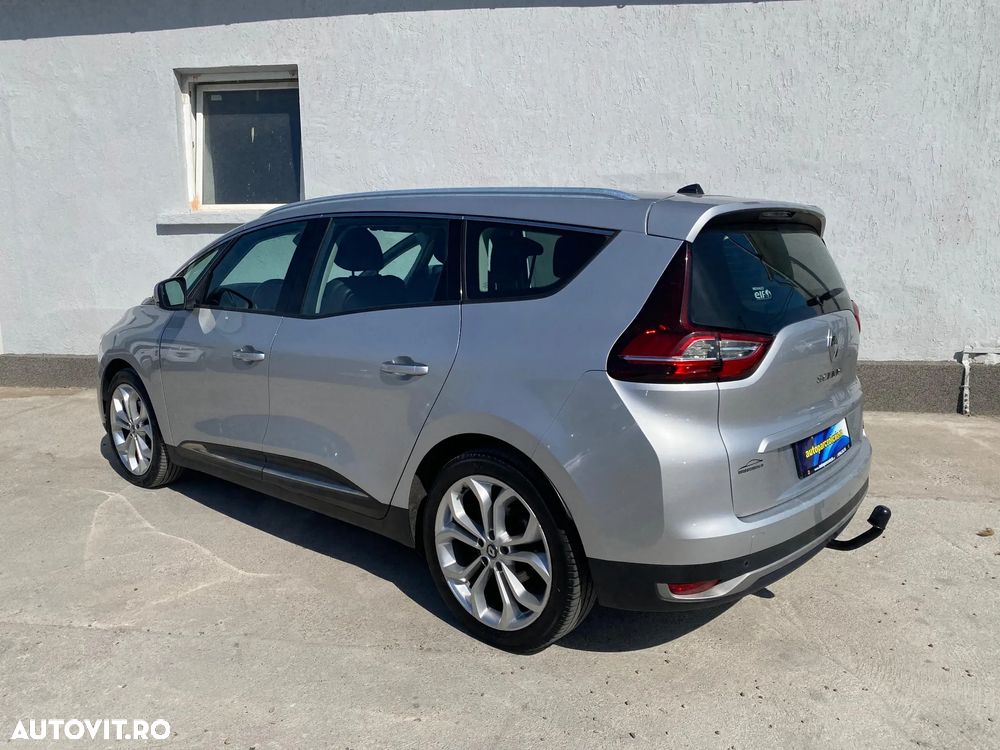 Renault Grand Scenic - 3