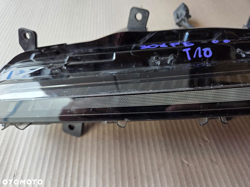 Led DRL halogen prawy przedni peugeot 308 P5 T10 - 3