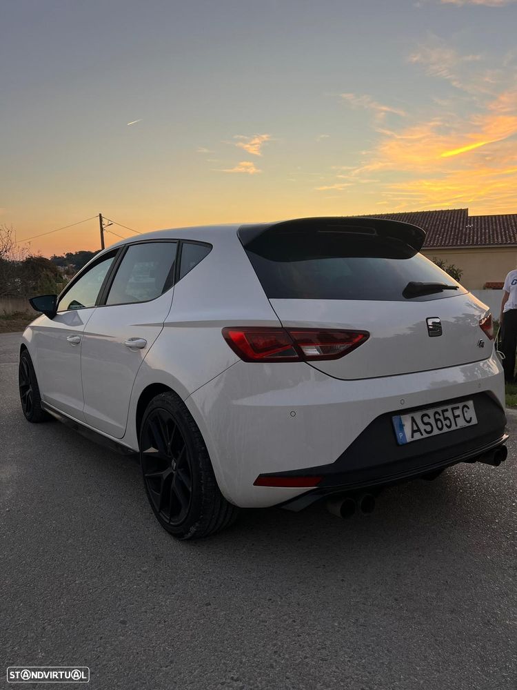 SEAT Leon 2.0 TDI DPF FR - 2