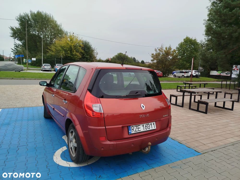 Renault Scenic - 13