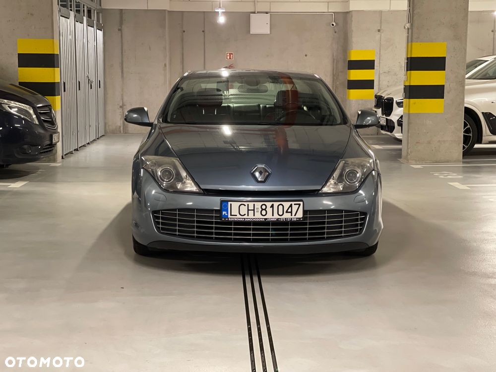 Renault Laguna 2.0 DCi GT 4WS - 12
