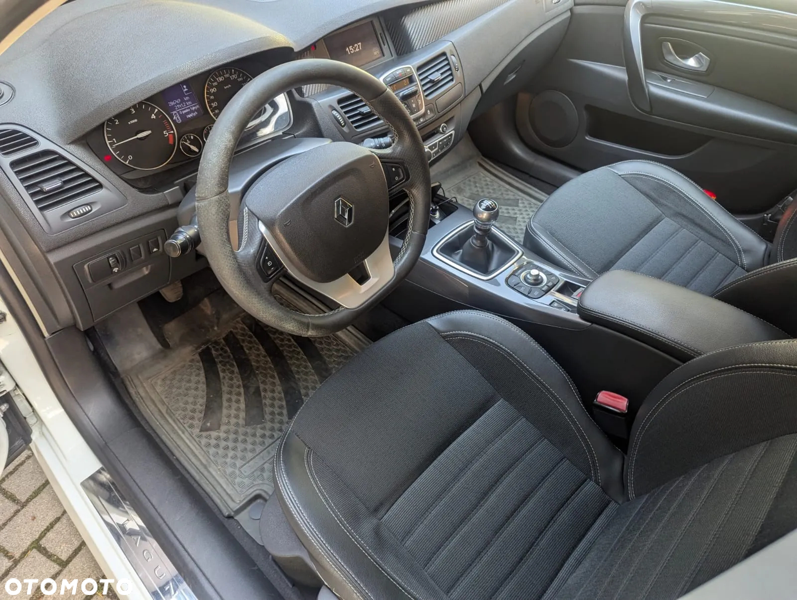 Renault Laguna - 10