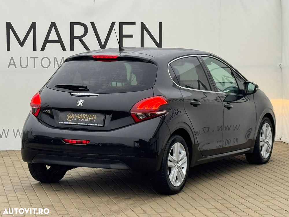 Peugeot 208 1.2 L PureTech Turbo S&S EAT6 Allure - 6