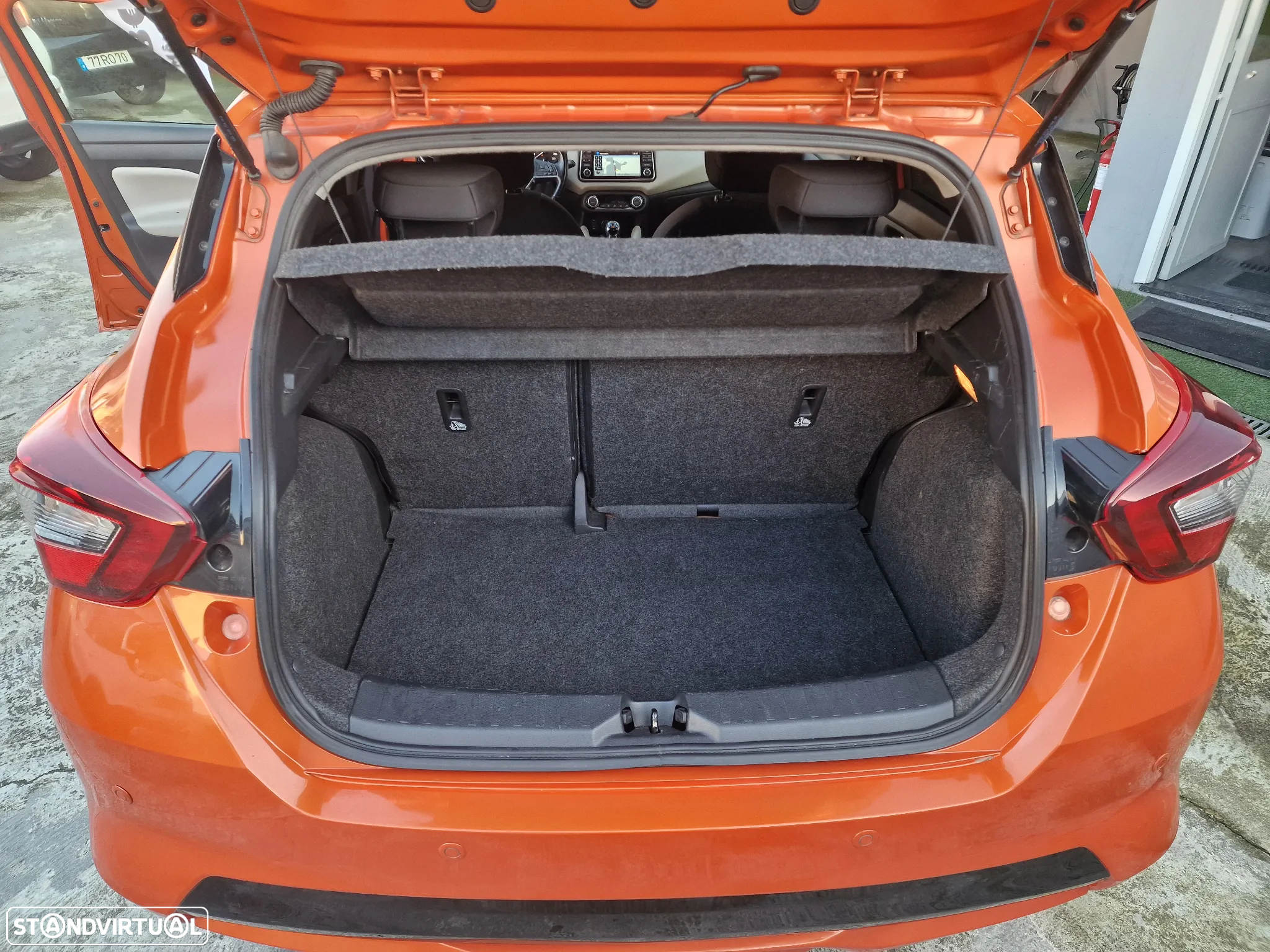Nissan Micra 0.9 IG-T Tekna Orange Vibes S/S - 11