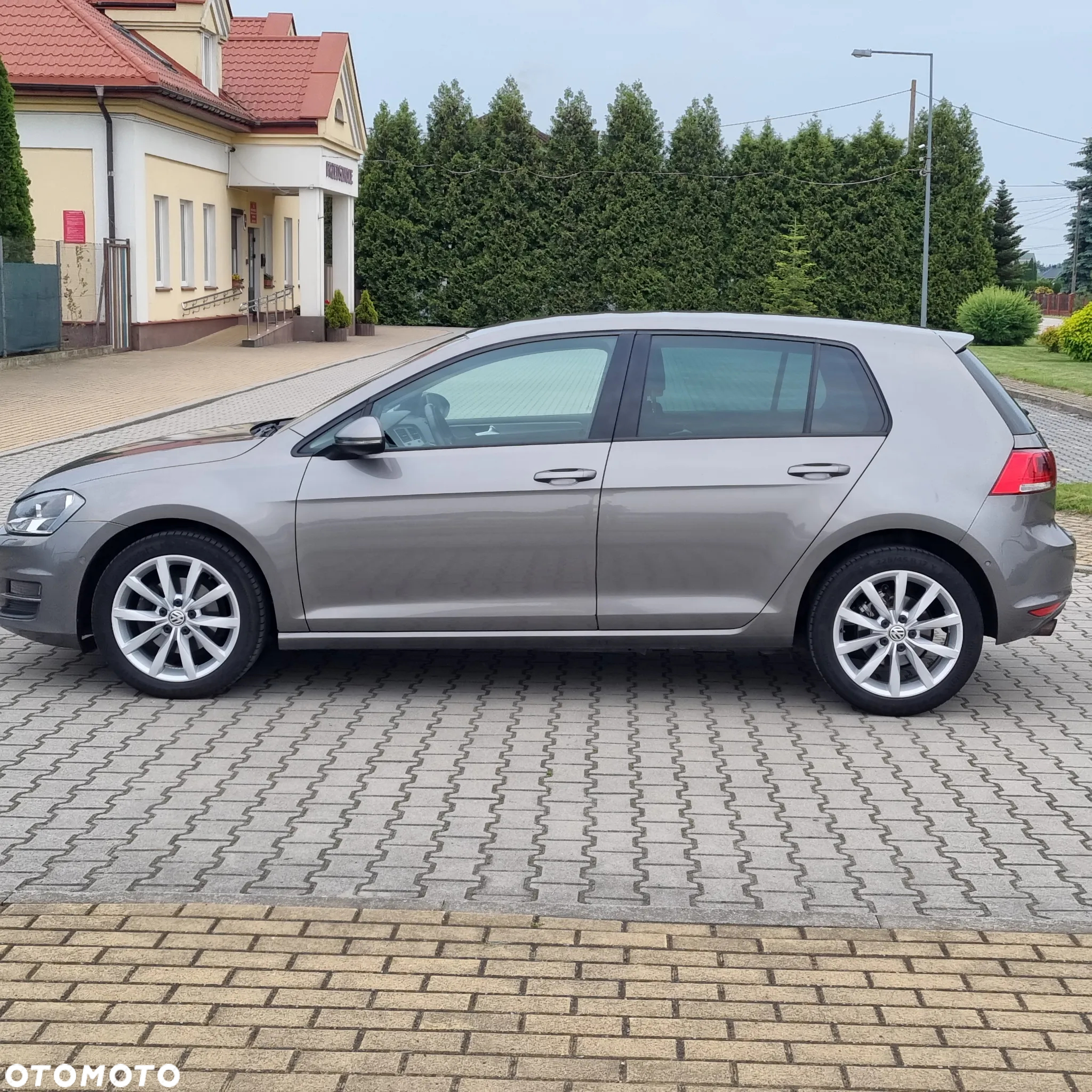 Volkswagen Golf 1.2 TSI BlueMotion Technology MATCH - 5