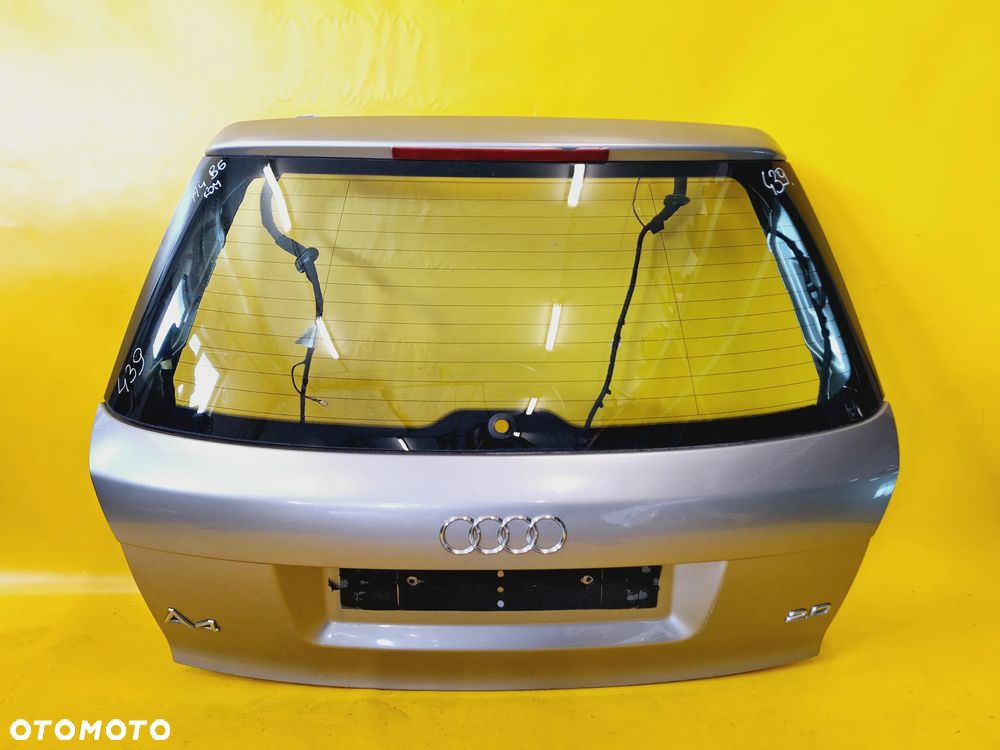 KLAPA TYLNA BAGAŻNIKA SZYBA  AUDI A4 B6 KOMBI LAK: LY7Q NR439 - 1