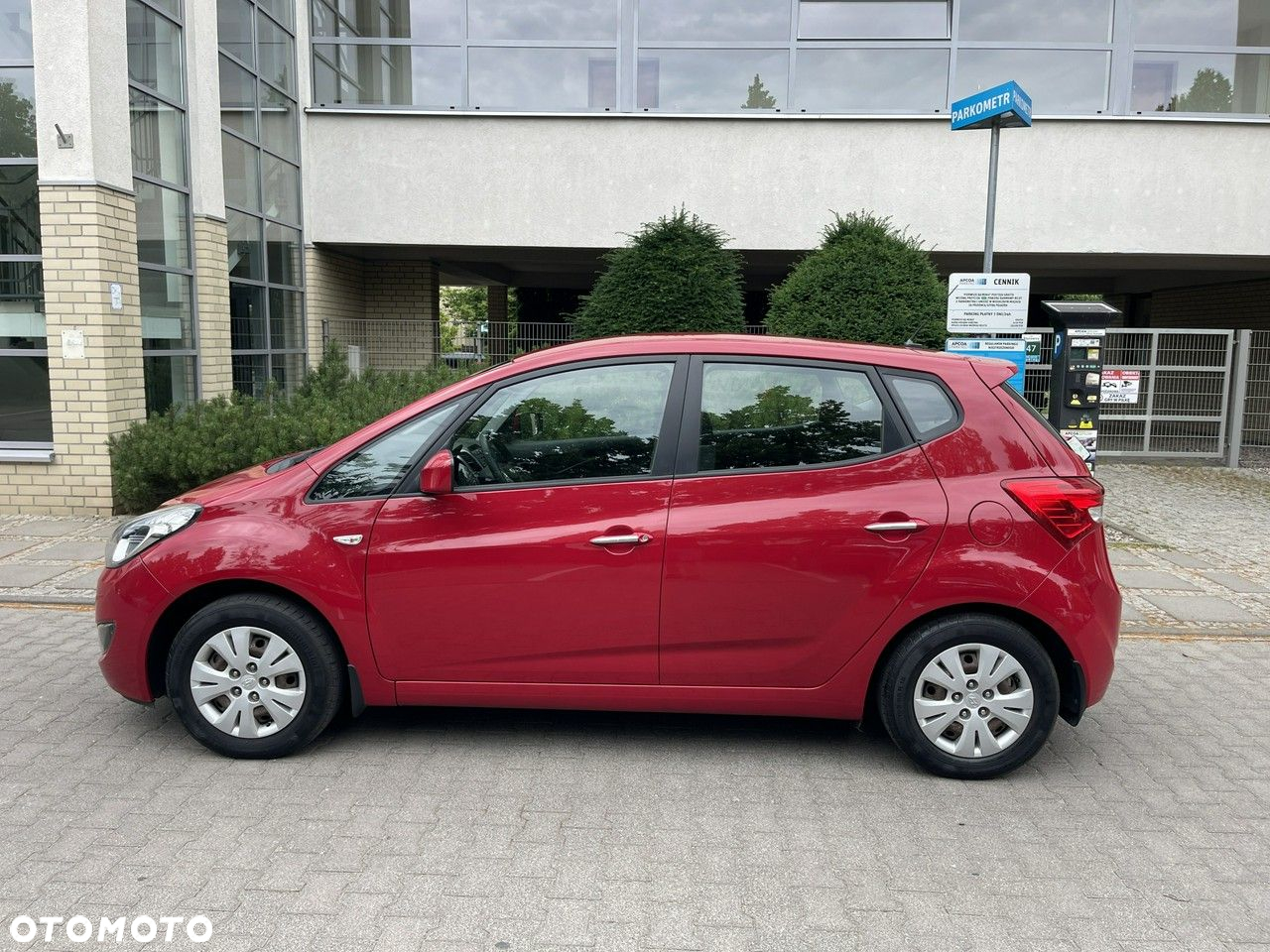 Hyundai ix20 - 12