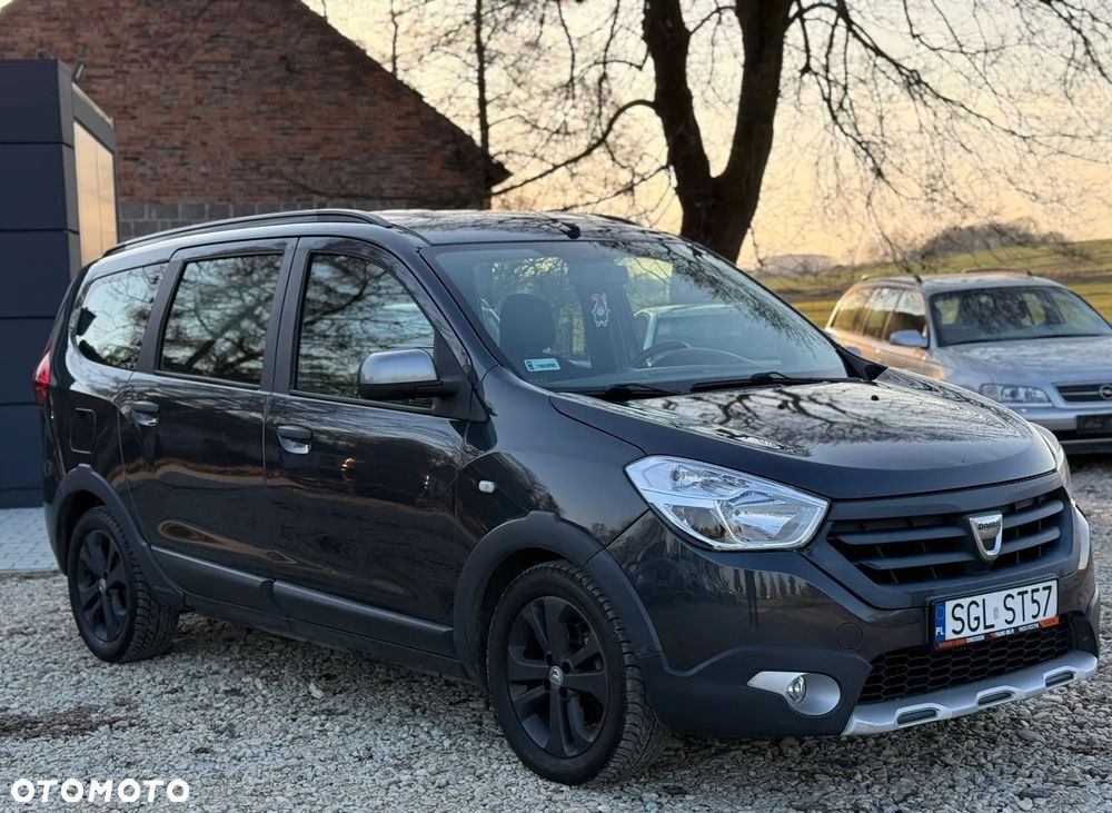 Dacia Lodgy 1.5 dCi Stepway - 1