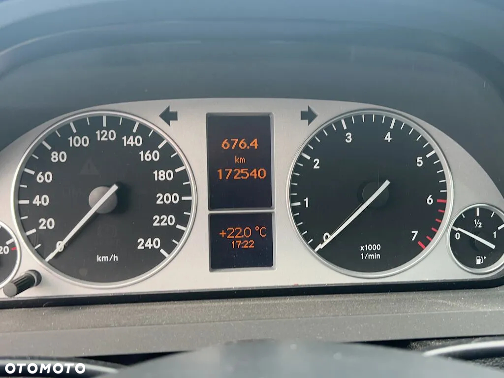 Mercedes-Benz Klasa B 180 Autotronic SPORT EDITION - 12