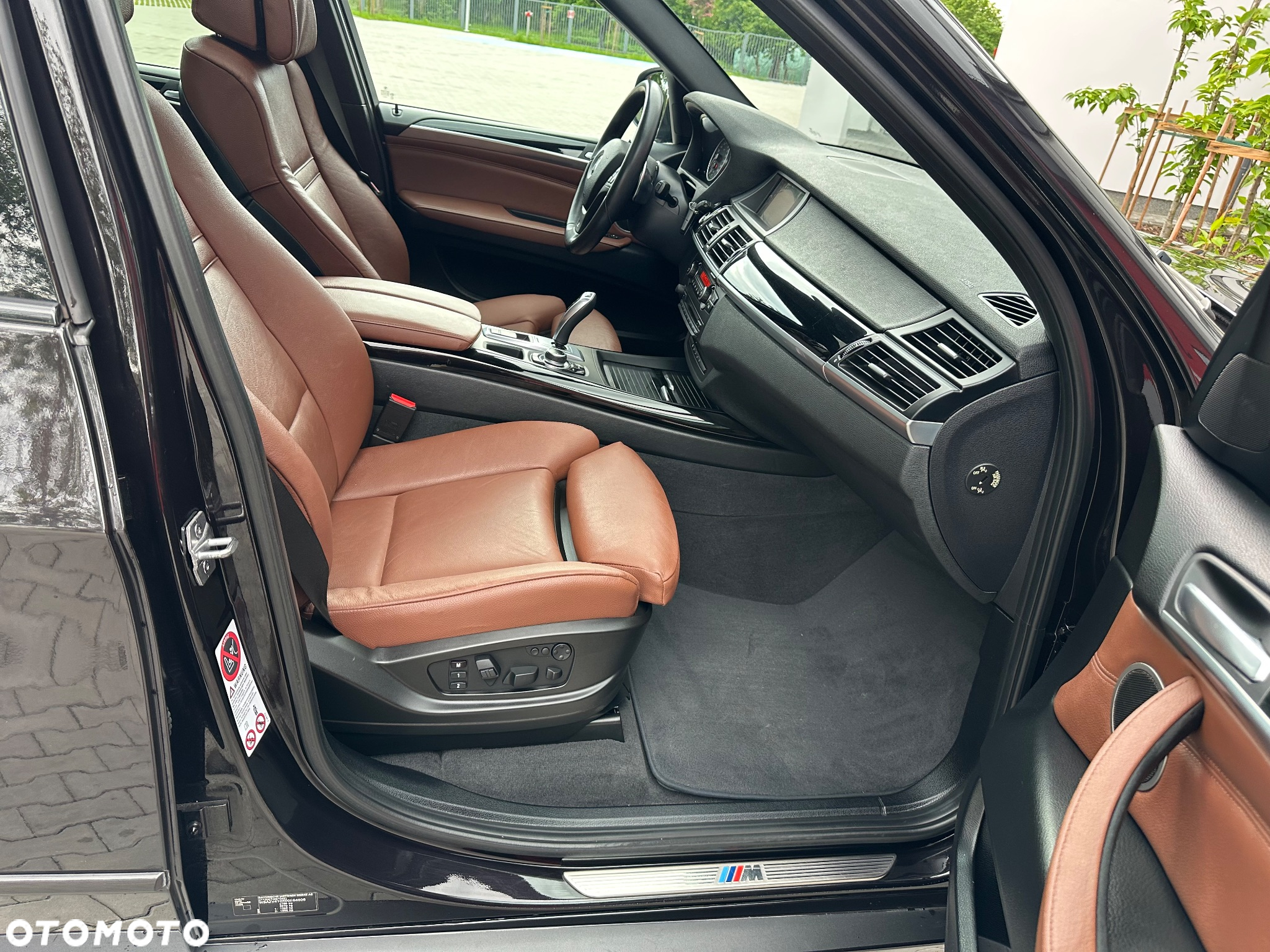 BMW X5 xDrive35i Edition Exclusive - 29