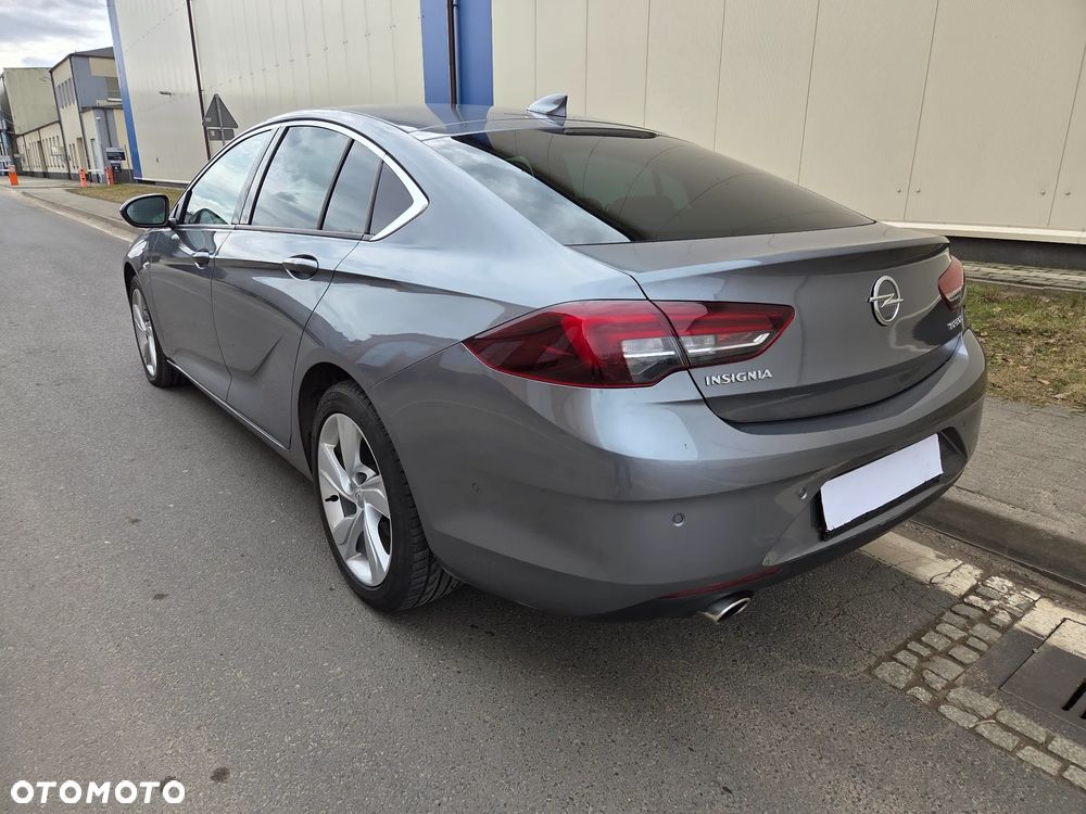Opel Insignia 2.0 4x4 Ultimate Exclusive - 2