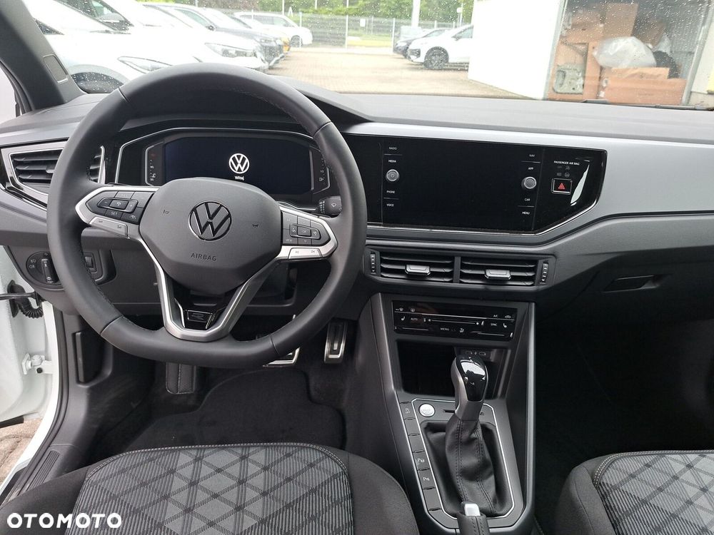 Volkswagen Polo - 14