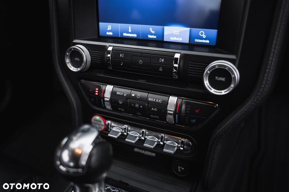 Ford Mustang - 26