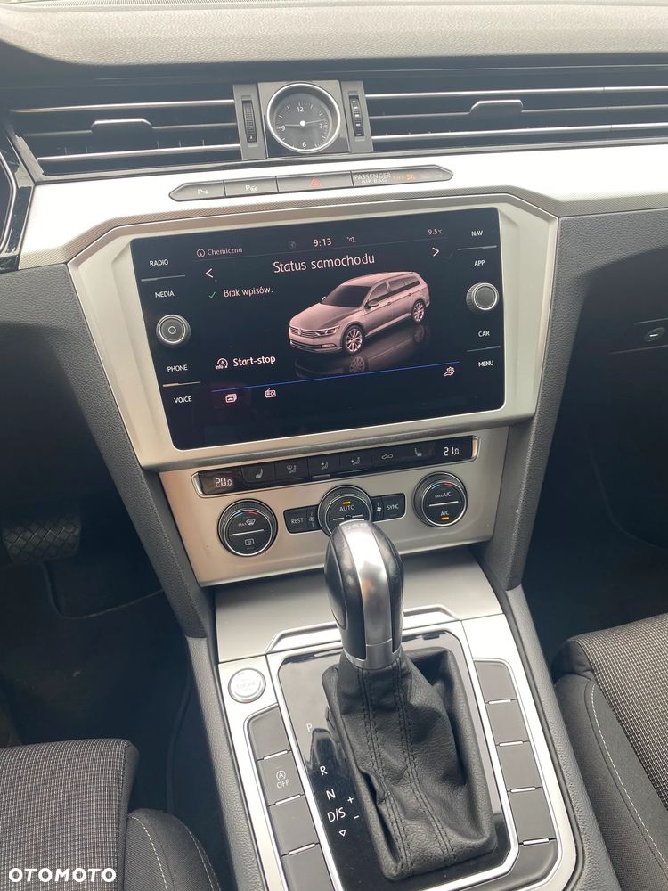 Volkswagen Passat Variant - 8