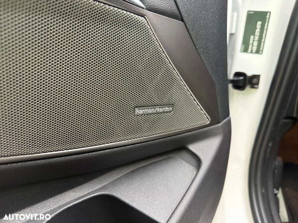 BMW M3 M340i xDrive AT MHEV - 30