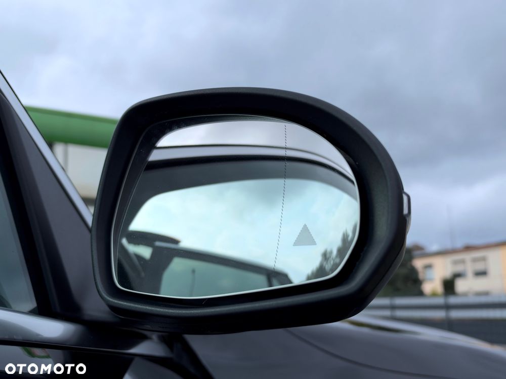 Mercedes-Benz Klasa C 300 d 9G-TRONIC AMG Line - 18