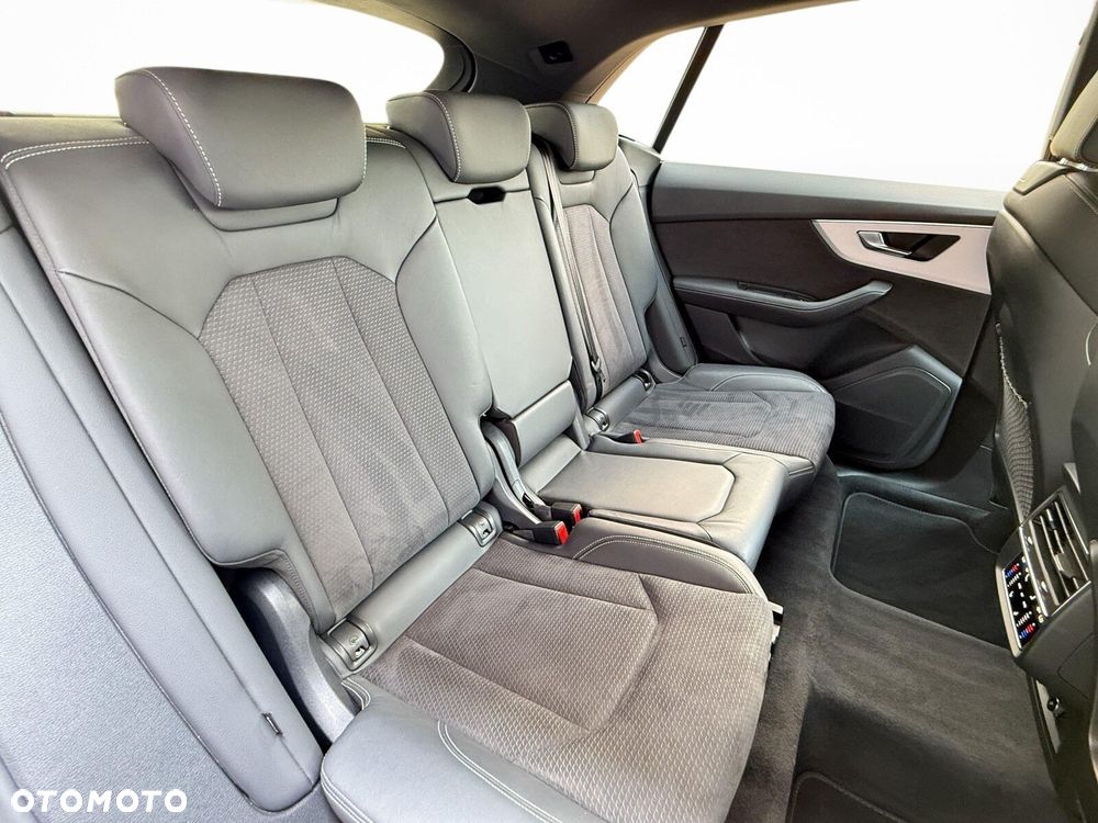 Audi Q8 45 TDI mHEV Quattro Tiptronic - 34