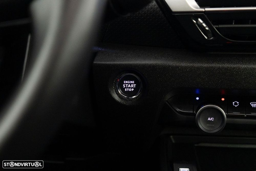 Citroën C4 X 1.2 PureTech Shine Pack EAT8 - 18