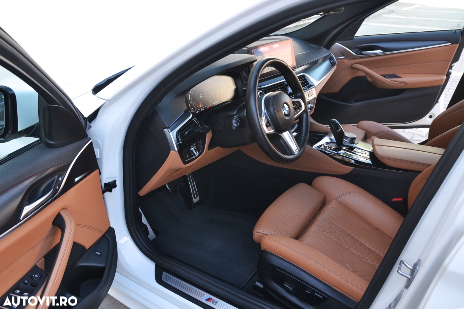 BMW Seria 5 520i Touring Aut. - 15