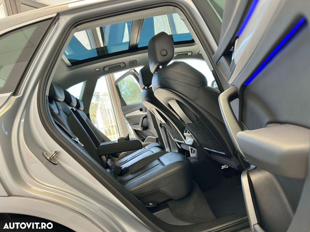 Audi Q5 2.0 40 TDI quattro S tronic Design - 10