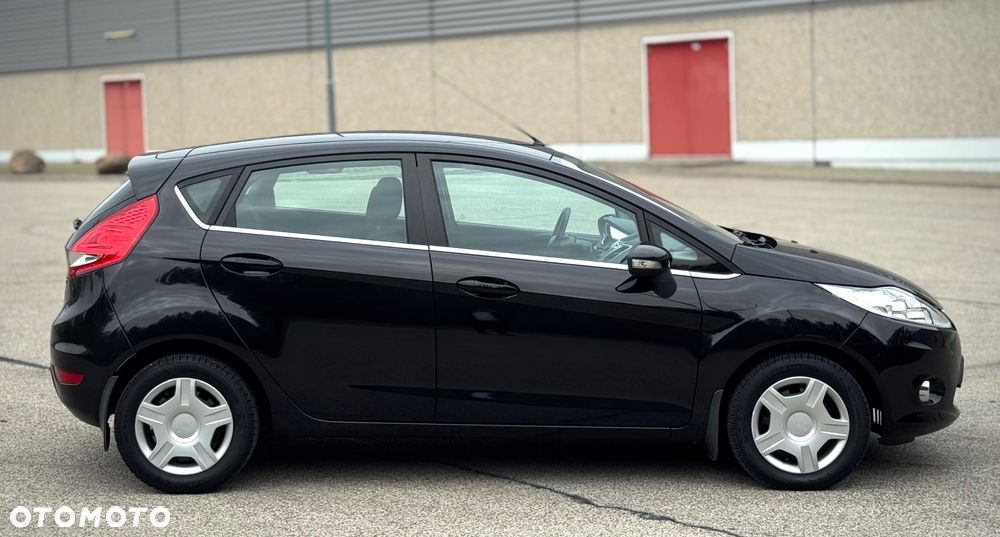 Ford Fiesta 1.25 Titanium - 11