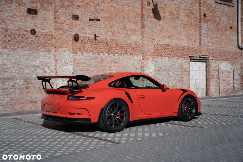 Porsche 911 GT3 RS - 11