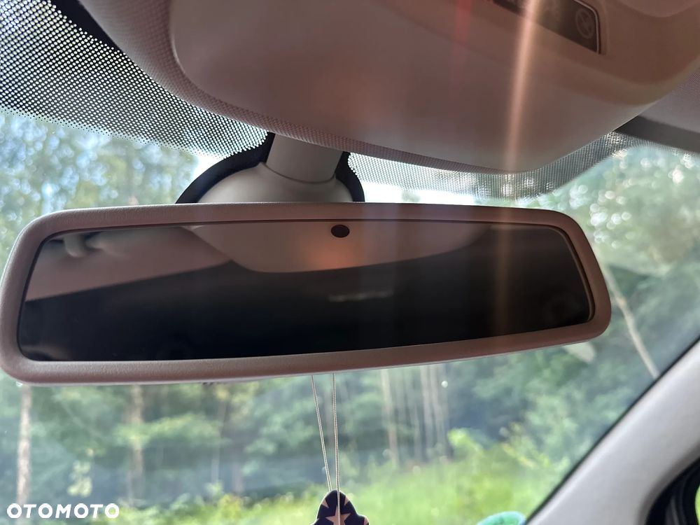Renault Captur - 36