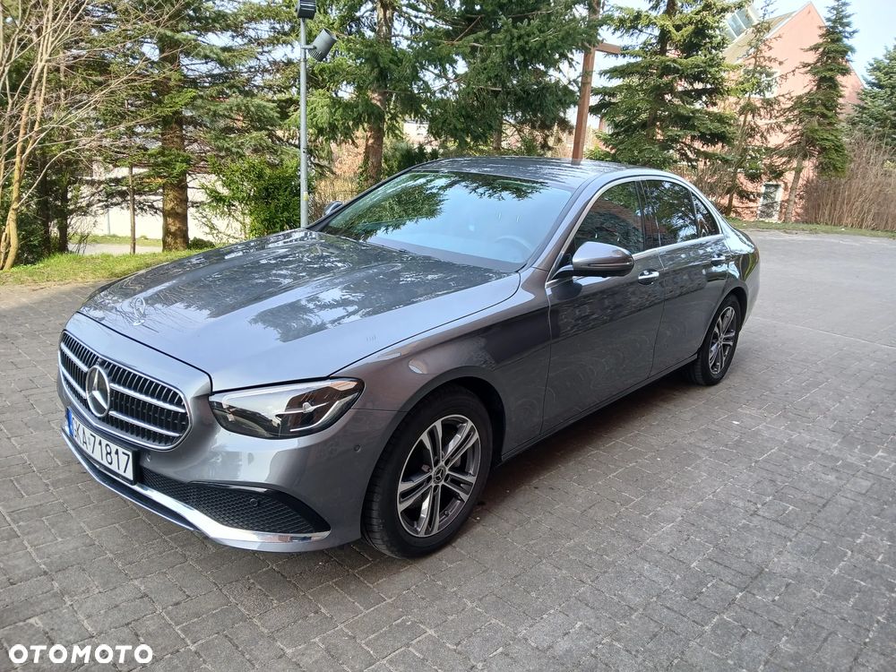 Mercedes-Benz Klasa E 220 d 4-Matic Exclusive - 25