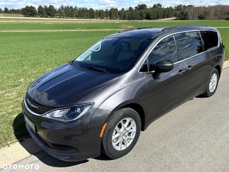 Chrysler Pacifica - 29