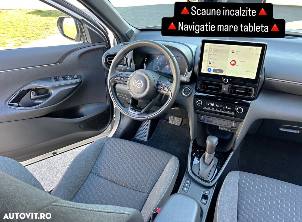 Toyota Yaris Cross 1.5 VVT-i HSD 4x2 Dynamic - 4