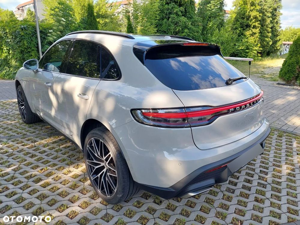 Porsche Macan - 4