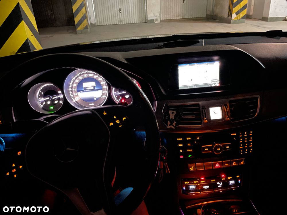 Mercedes-Benz Klasa E 220 BlueTEC 7G-TRONIC Avantgarde - 20