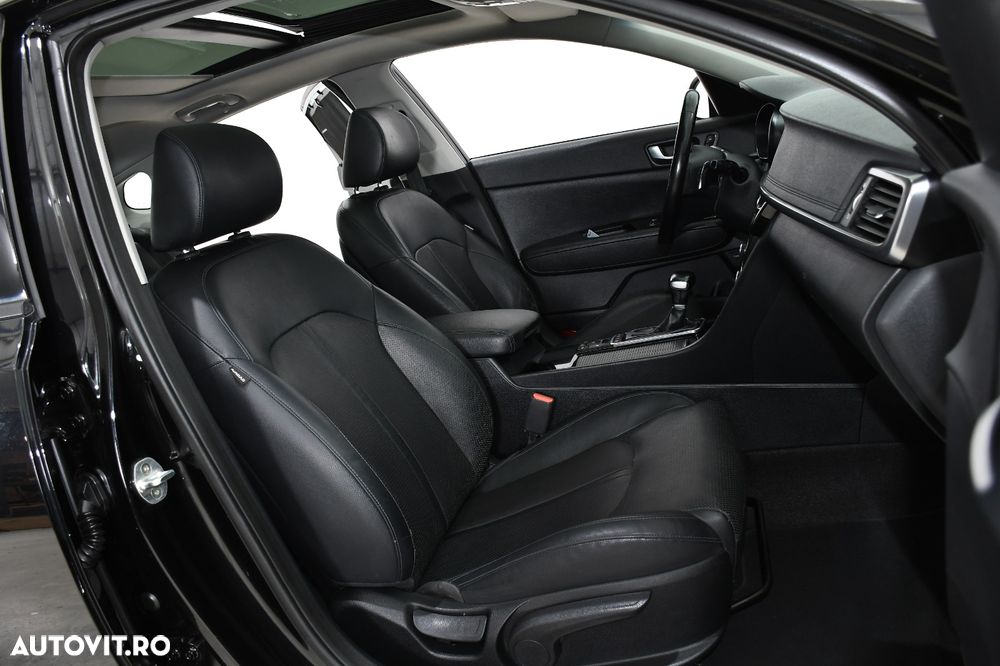 Kia Optima Sportagon 1.7 CRDI DCT Business Supreme - 12