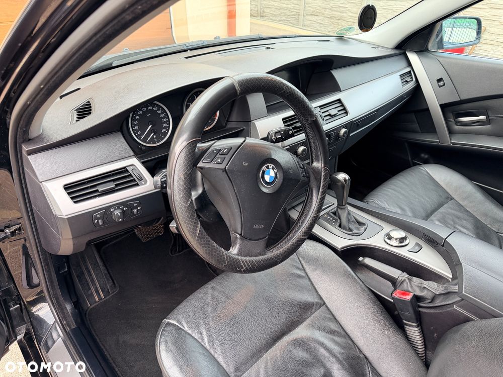 BMW Seria 5 - 36