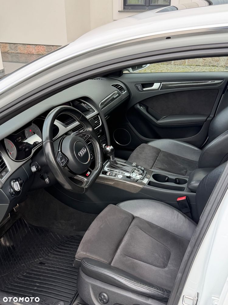 Audi S4 Limousine - 13