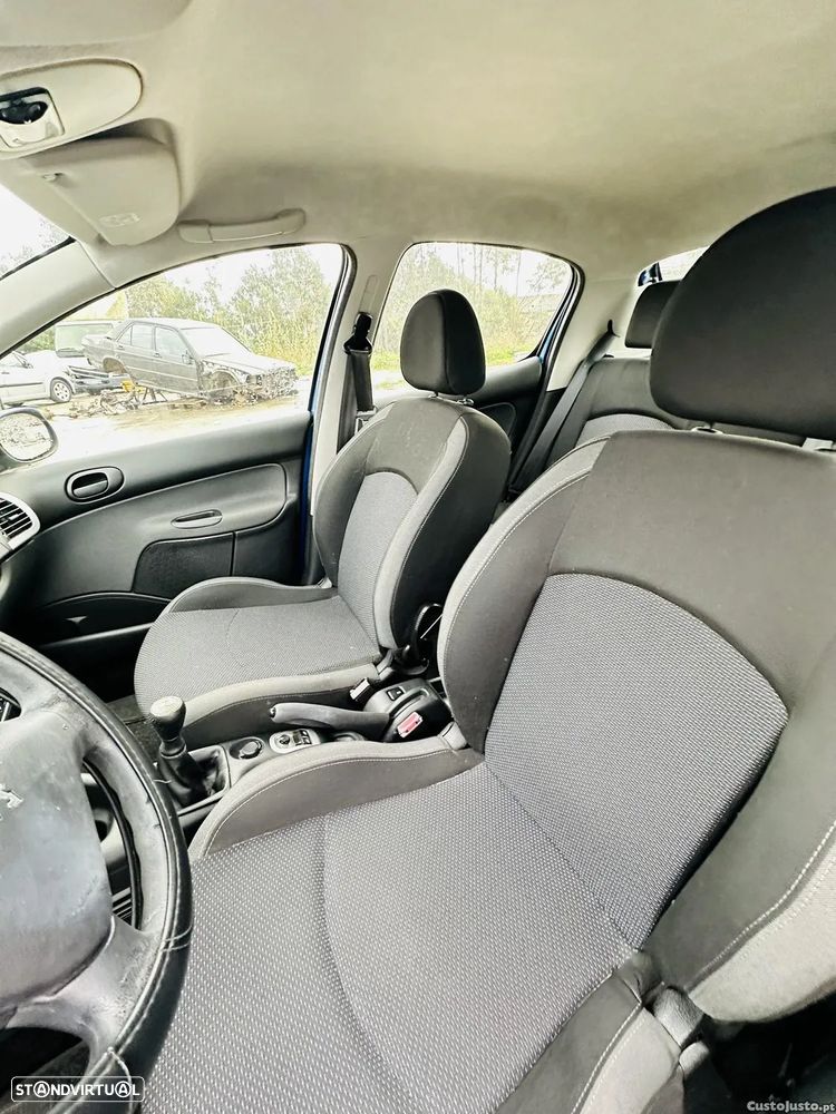 Peugeot 206+ 1.1 Urban - 14