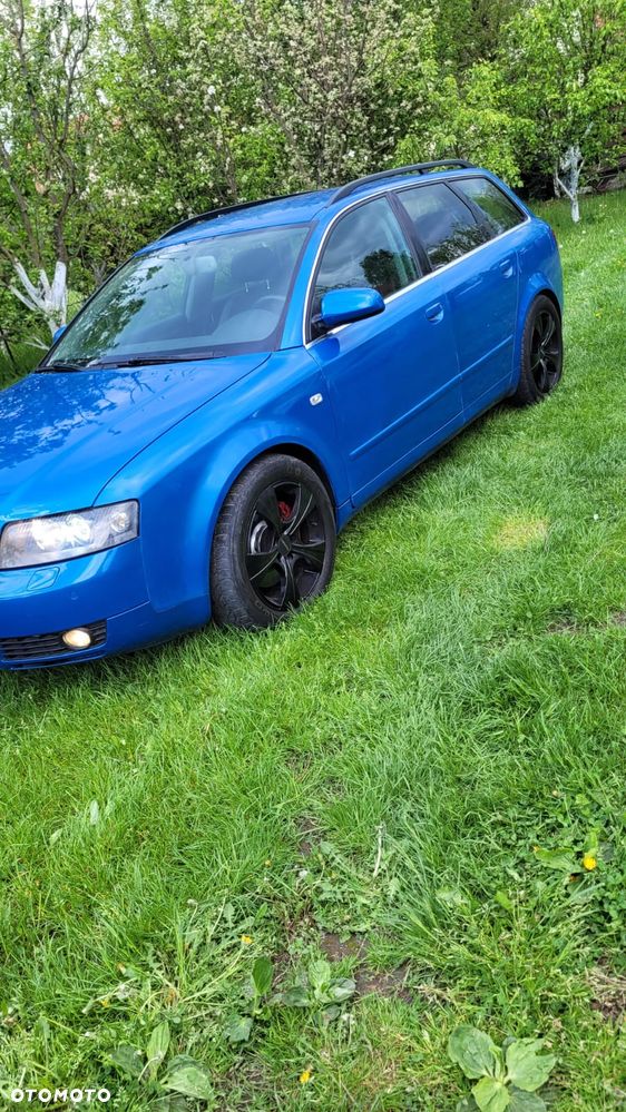 Audi A4 Avant 2.5 TDI Quattro - 4