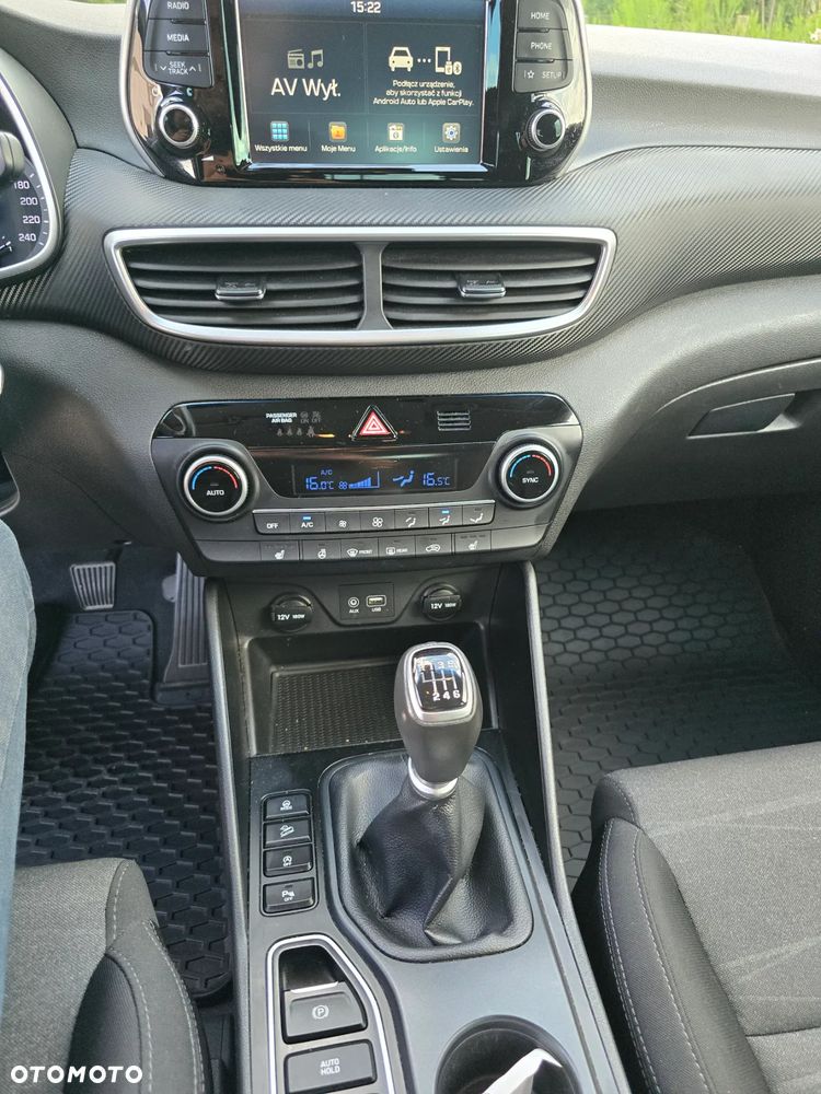 Hyundai Tucson 1.6 GDI BlueDrive Comfort 2WD - 19