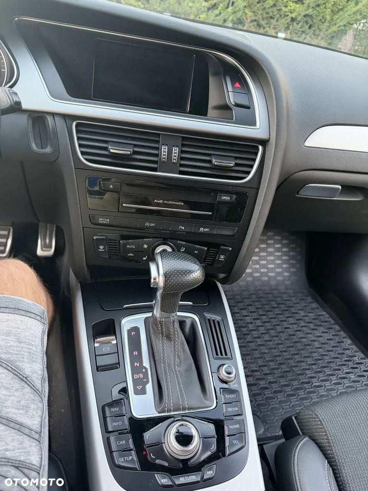 Audi A4 Avant 2.0 TDI DPF clean diesel multitronic S line Sportpaket - 20