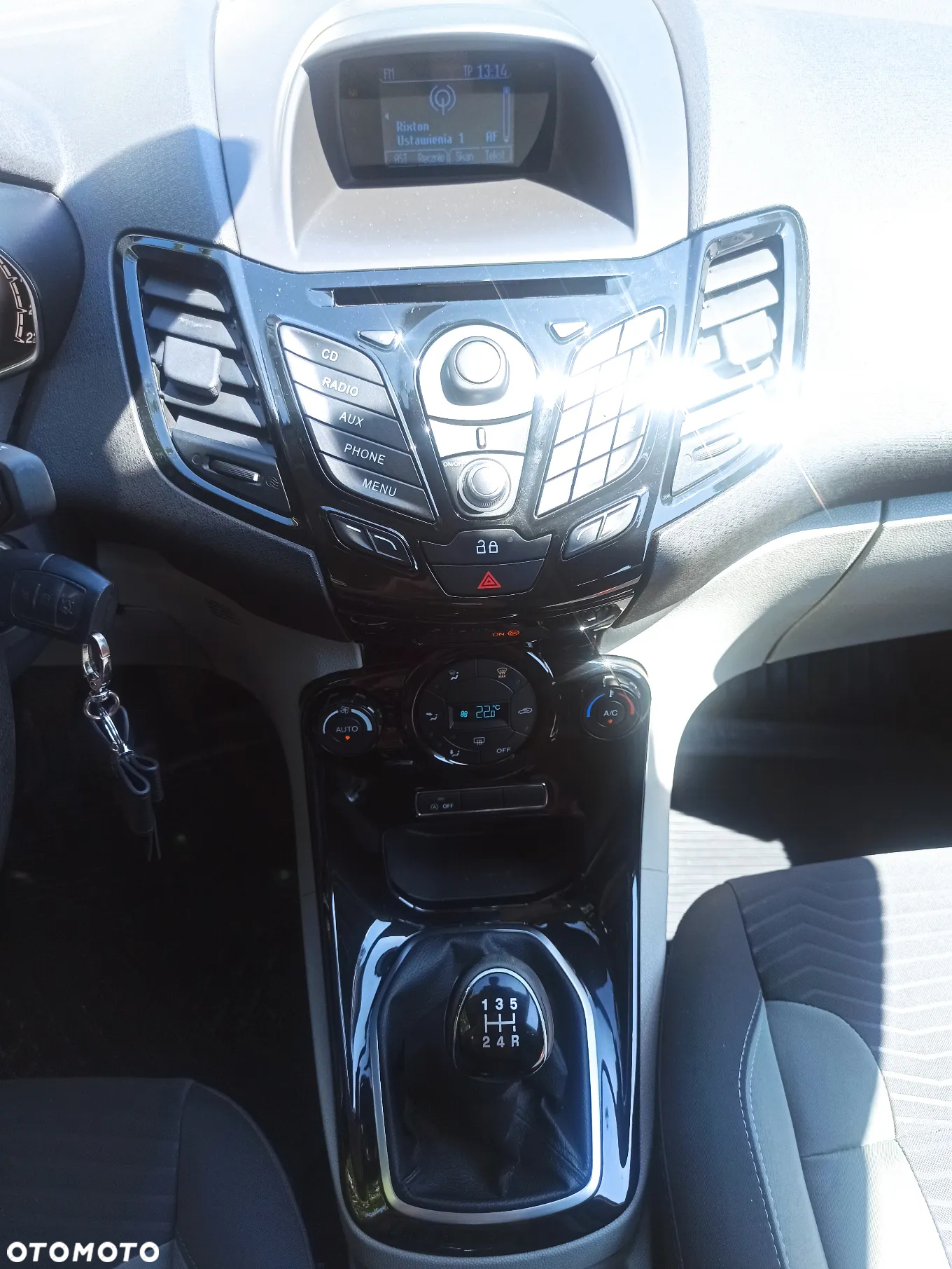 Ford Fiesta 1.0 Titanium - 13