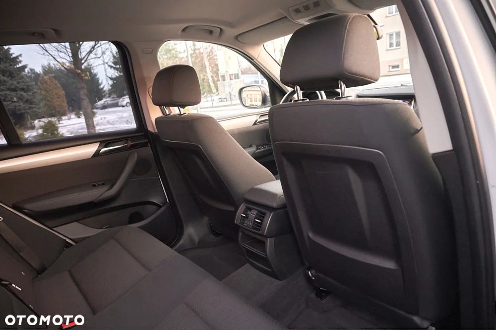 BMW X3 xDrive20d - 26