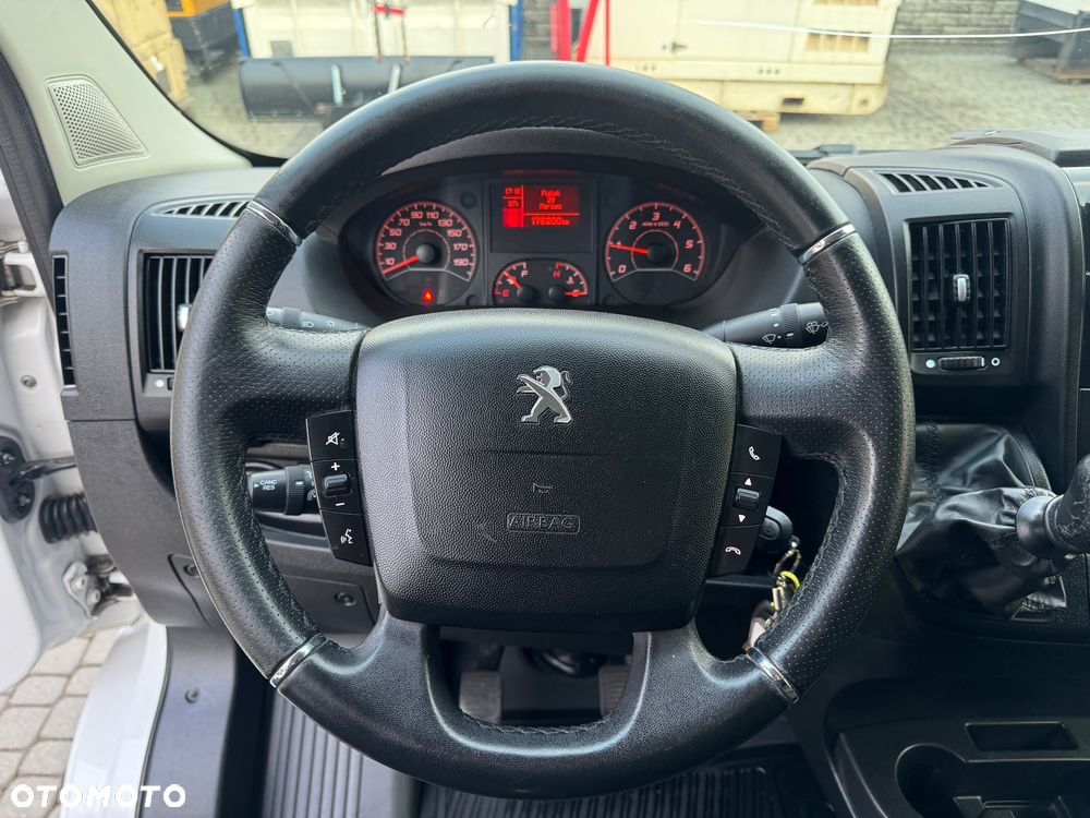 Peugeot Boxer - 21