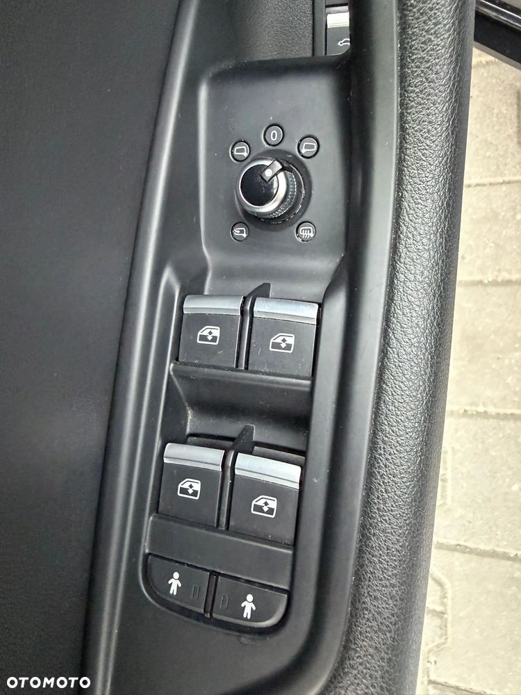 Audi A4 Avant 35 TDI S tronic - 9