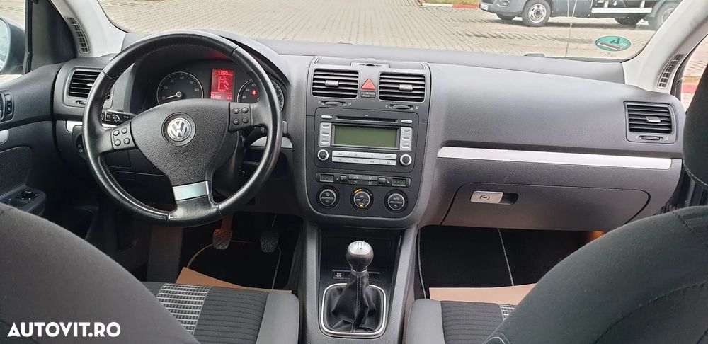 Volkswagen Golf 1.6 United - 5