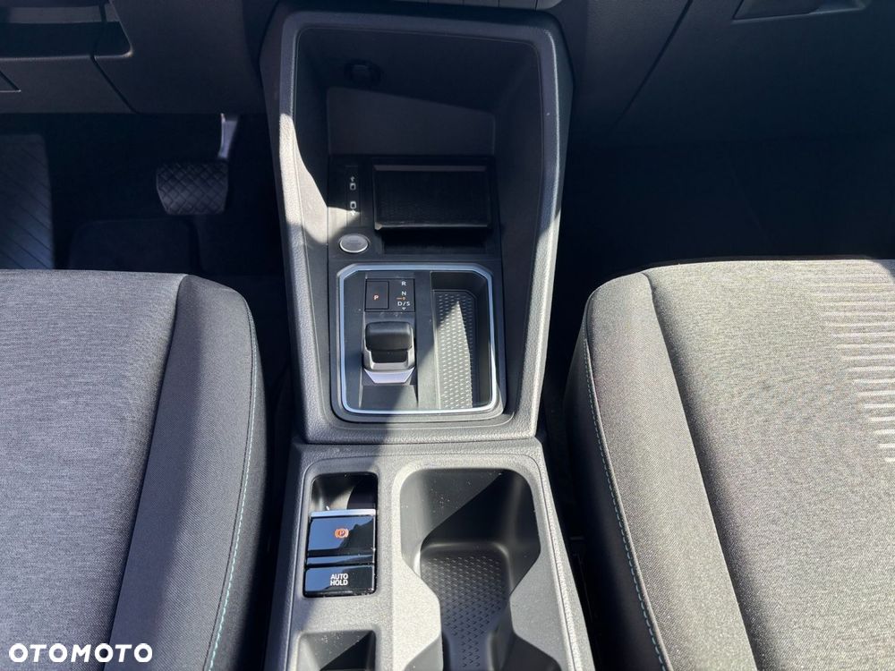 Ford Tourneo Connect Grand - 17