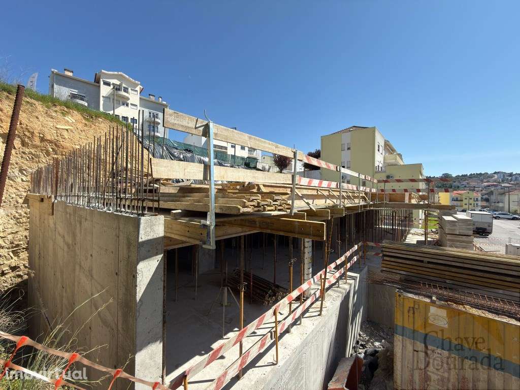 Novo - Apartamento T2 com garagem e terraço - Grande imagem: 4/14